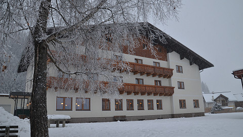 Stay at the Hanneshof for your Easter 2022 school ski trip
